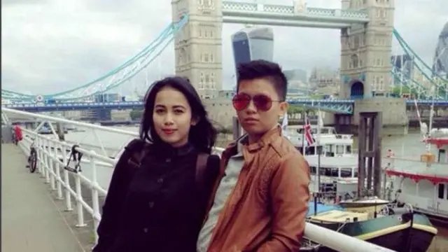 [Bintang]Sederet Foto Mesra Kiki Hasibuan dengan Pasangan Sejenisnya!