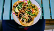 Viral Birria Tacos, Taco dengan Isian Daging yang Berkuah dan Nikmat