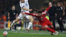 Laga tersebut berlangsung sengit dan harus ditentukan melalui babak penalti setelah skor 1-1 tak berubah hingga berakhirnya waktu tambahan 2x15 menit. (AFP/Darren Staples)