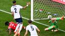 Swiss unggul lebih dulu melalui gol yang dicetak Breel Embolo pada menit ke-75. (OZAN KOSE/AFP)