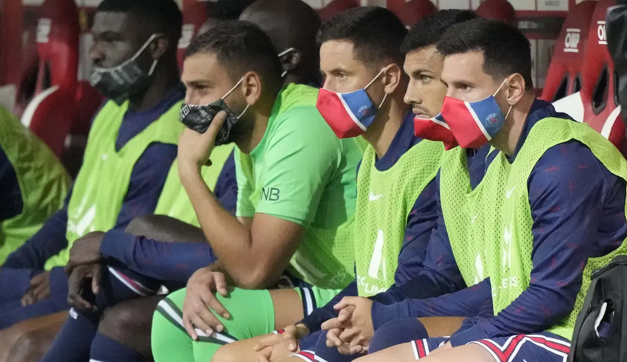 Messi telah melewatkan dua laga yang sudah dimainkan PSG sejak dia bergabung. Messi memang belum cukup bugar untuk bermain. Pada duel lawan Reims, Messi masuk sebagai pemain pengganti. (Foto: AP/Francois Mori)