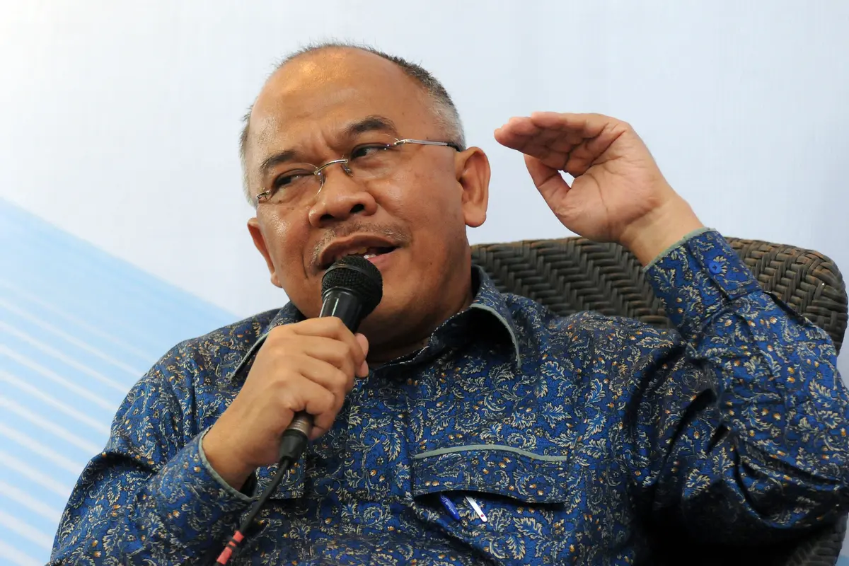 20160618-Mendag Thomas Lembong Bareng Bulog Beberkan Rantai Pasok Pangan-Jakarta