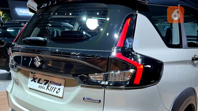 Suzuki XL7