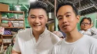 Potret Chef Arnold dan Gibran Rakabuming Blusukan Ke Pasar (sumber: instagram/arnoldpo)