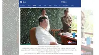 Dari Foto yang Beredar Saat Peluncuran Uji Coba Rudal ICBM, Diduga Pemimpin Korea Utara (Korut), Kim Jong Un, Menggunakan Ponsel Pintar alias Smartphone Lipat. Belum Jelas Apakah Itu Samsung 'Galaxy Z Flip' atau Huawei (Naver)