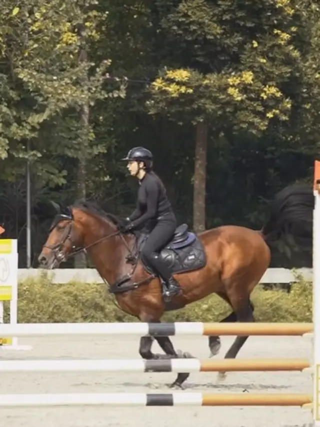 Nabila Syakieb berkuda (Instagram/nsyakieb85)