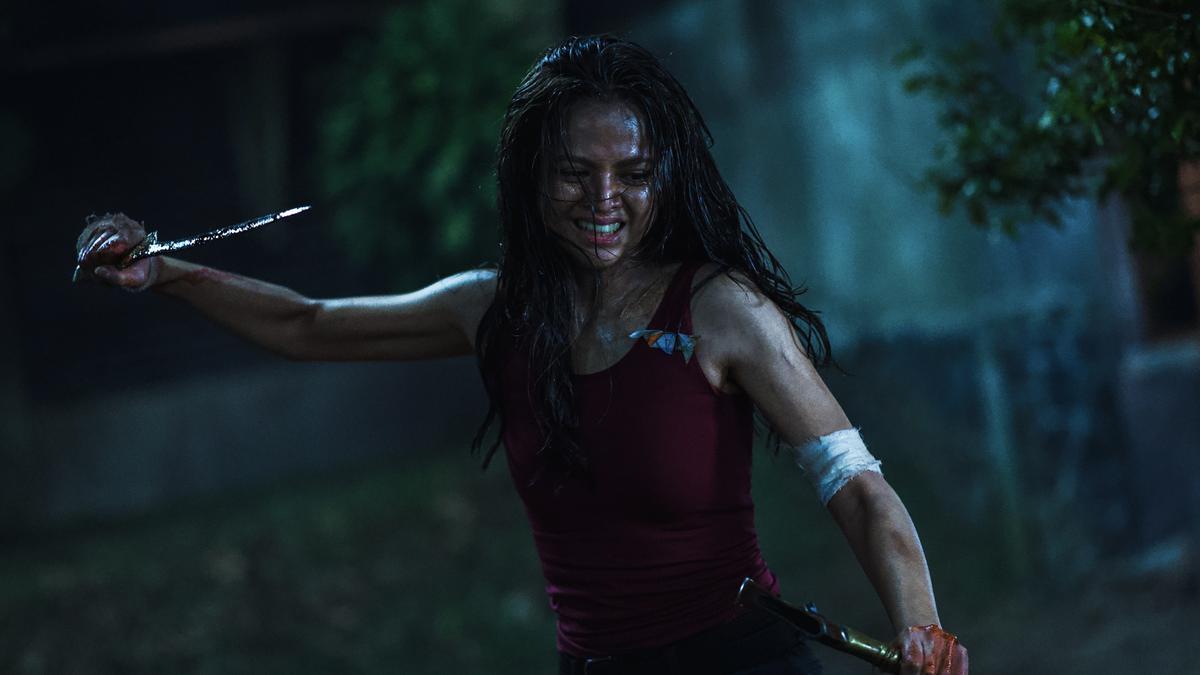 Yosh jozibali fohishalarning porno fotosuratlari