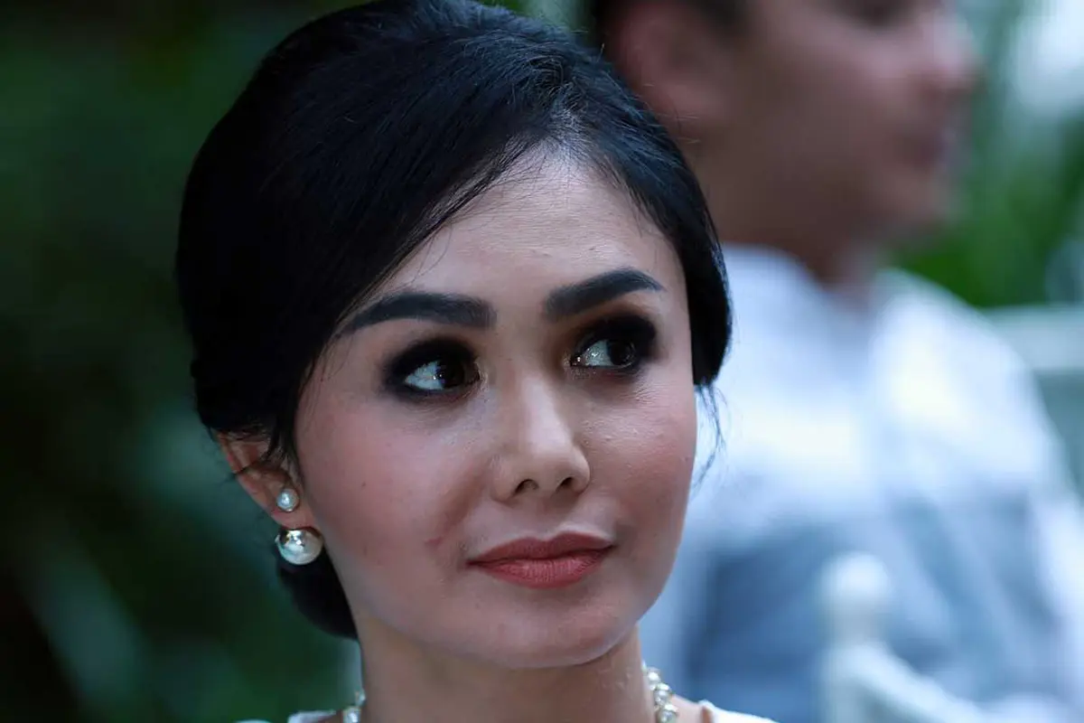 Yuni Shara