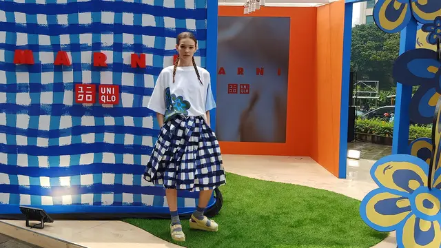 Marni Kolaborasi Perdana dengan Uniqlo, Hadirkan Koleksi Lebih Ramah di Kantong