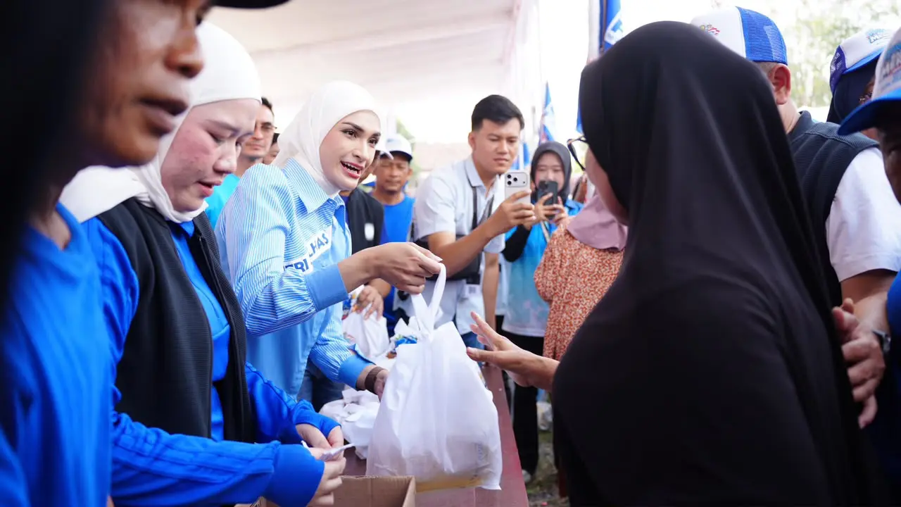 Gerakan PANsar Murah Nasional diresmikan pada malam puncak HUT ke-28 Partai Amanat Nasional (PAN).