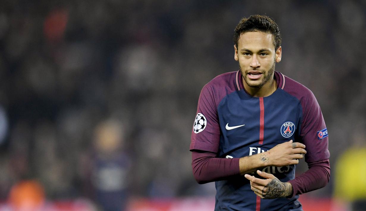 3.  Neymar (sepak bola): 105 juta dolar AS. (AFP/Christophe Simon)
