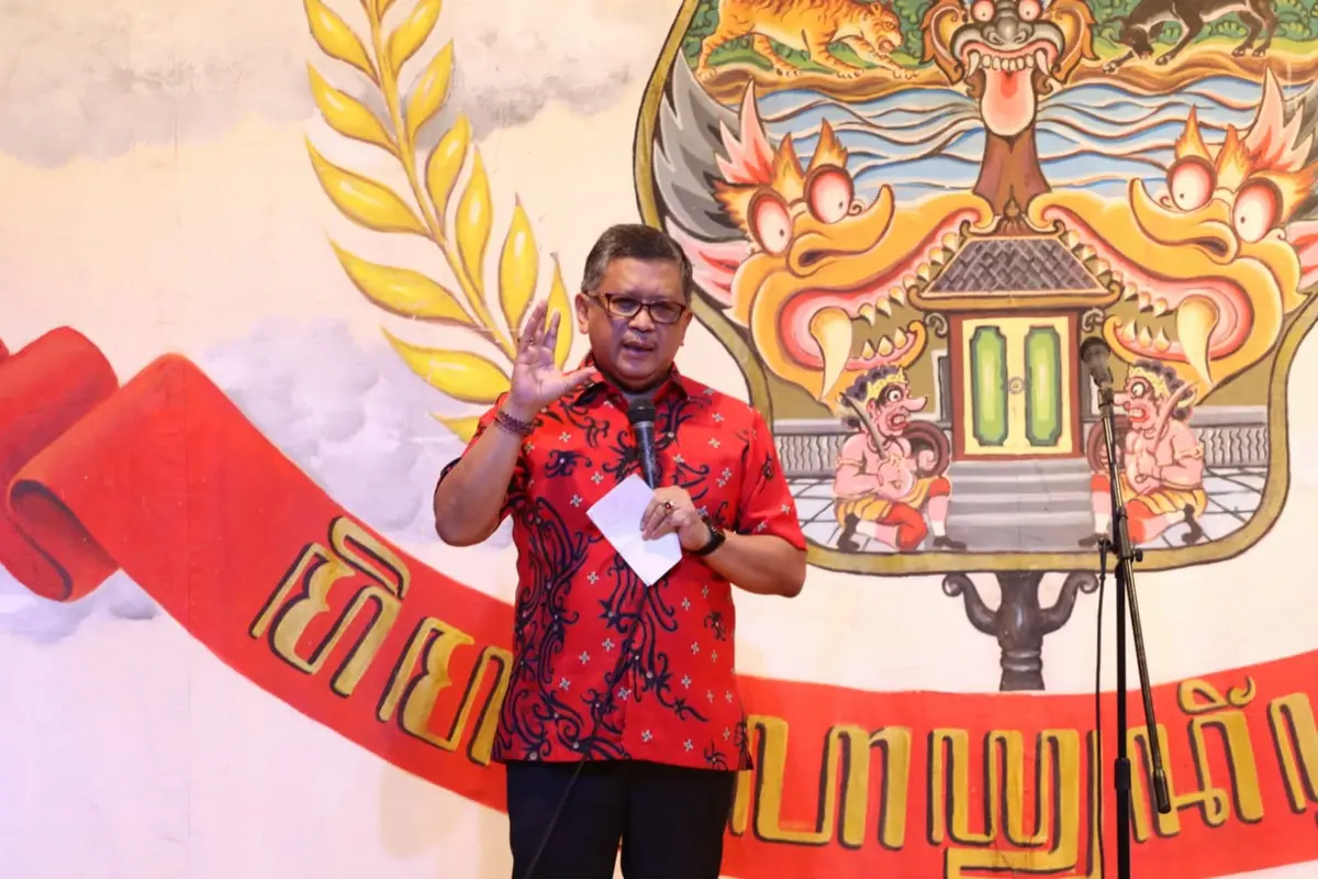 DPP PDI Perjuangan (PDIP) menggelar pertunjukan wayang orang dengan lakon Cupu Orang Bharata di Gedung Pertunjukan Wayang Orang Bharata Purwa, Senen, Jakarta Pusat, Sabtu (11/12/2021) malam.