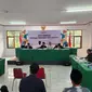 Bawaslu Kota Depok melakukan sidang pemeriksaan pelanggaran administratif Pemilu 2024, di kantor Bawaslu Kota Depok. (Liputan6.com/Dicky Agung Prihanto)