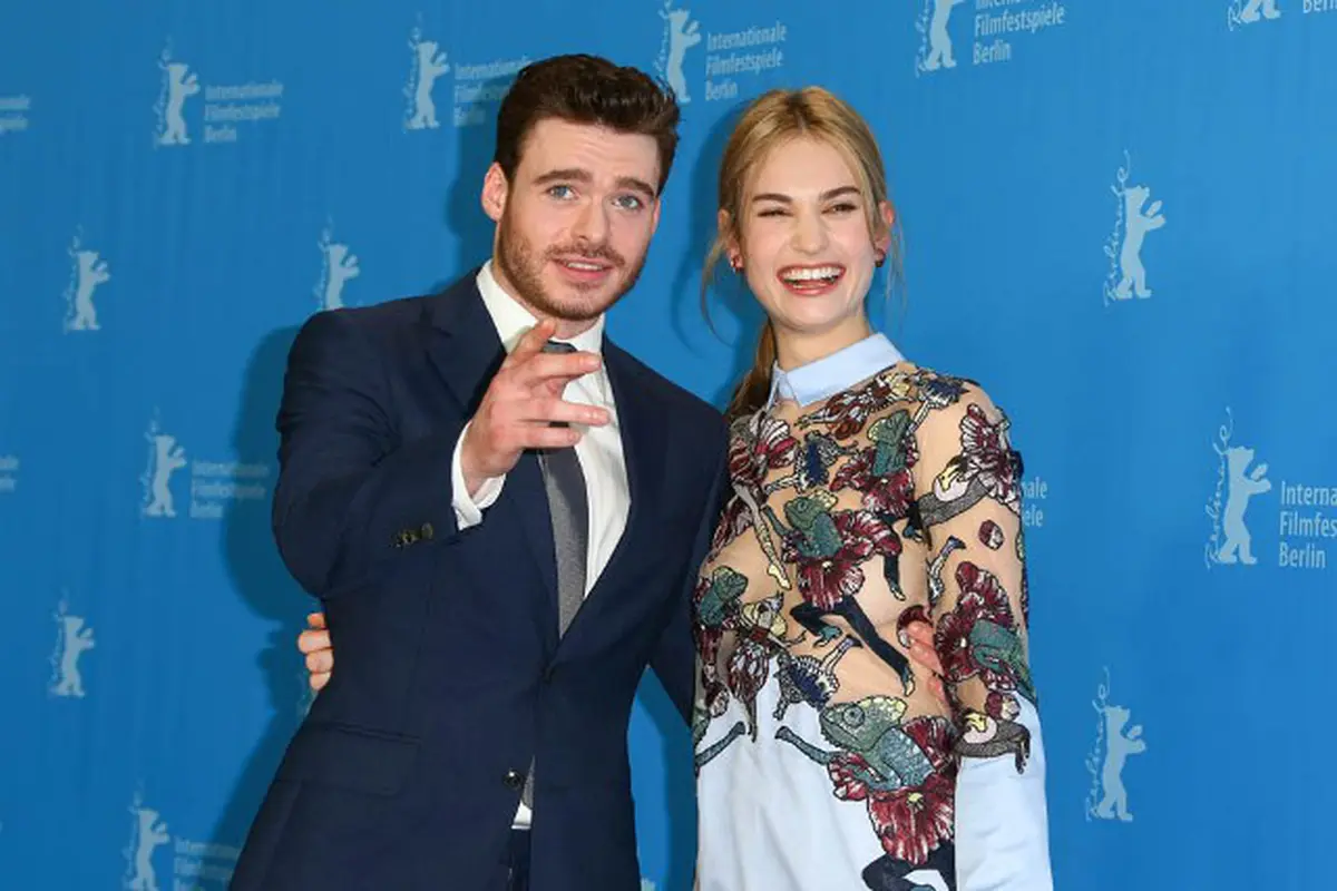 Richard Madden dan Lily James