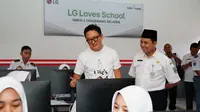 LG Perkuat Pendidikan Vokasi Lewat Program LG Loves School, Beri Bantuan Monitor hingga Renovasi Kelas Multimedia di SMKN 2 Tangsel