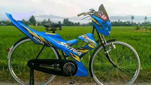 Kelewat Maksa, Begini Aksi Kocak Orang Indonesia Ingin Punya Kendaraan Mahal