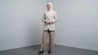 8 Model Baju Lurik Resmi untuk Anak Muda, Jadi Tren Fashion di 2025