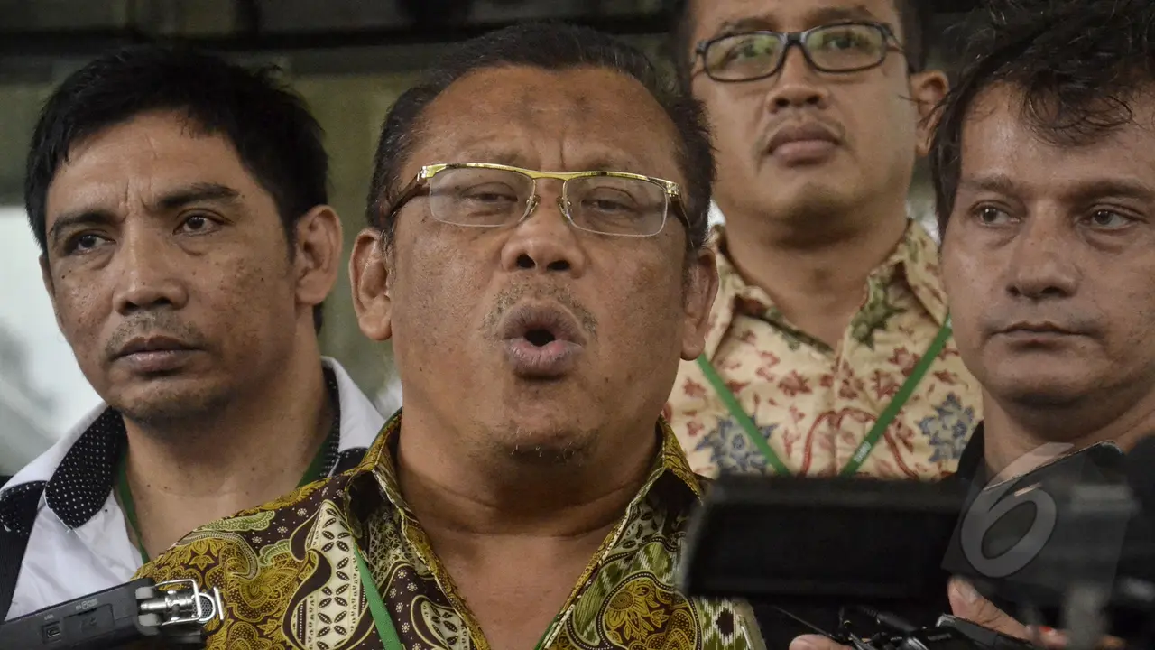 Kuasa Hukum Sutan Bhatoegana Datangi KPK