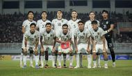 Skuad Timnas Indonesia U-22 pada laga ujicoba melawan Mali&nbsp;yang digelar di Stadion Pakansari, Kabupaten Bogor, Selasa (18/11/2025) pukul 20.00 WIB.&nbsp;(Bola.com/Bagaskara Lazuardi)