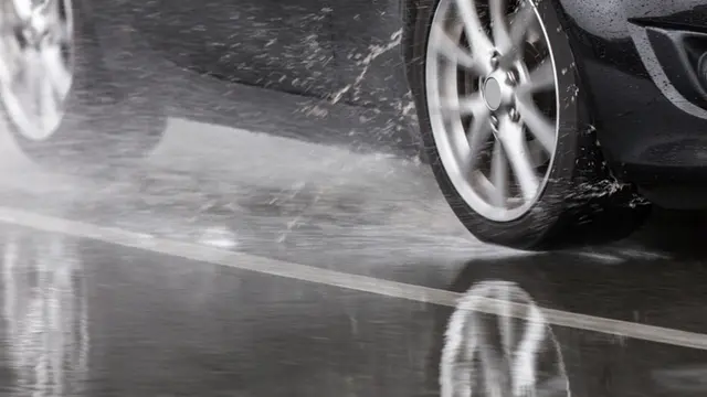 Ilustrasi Aquaplaning
