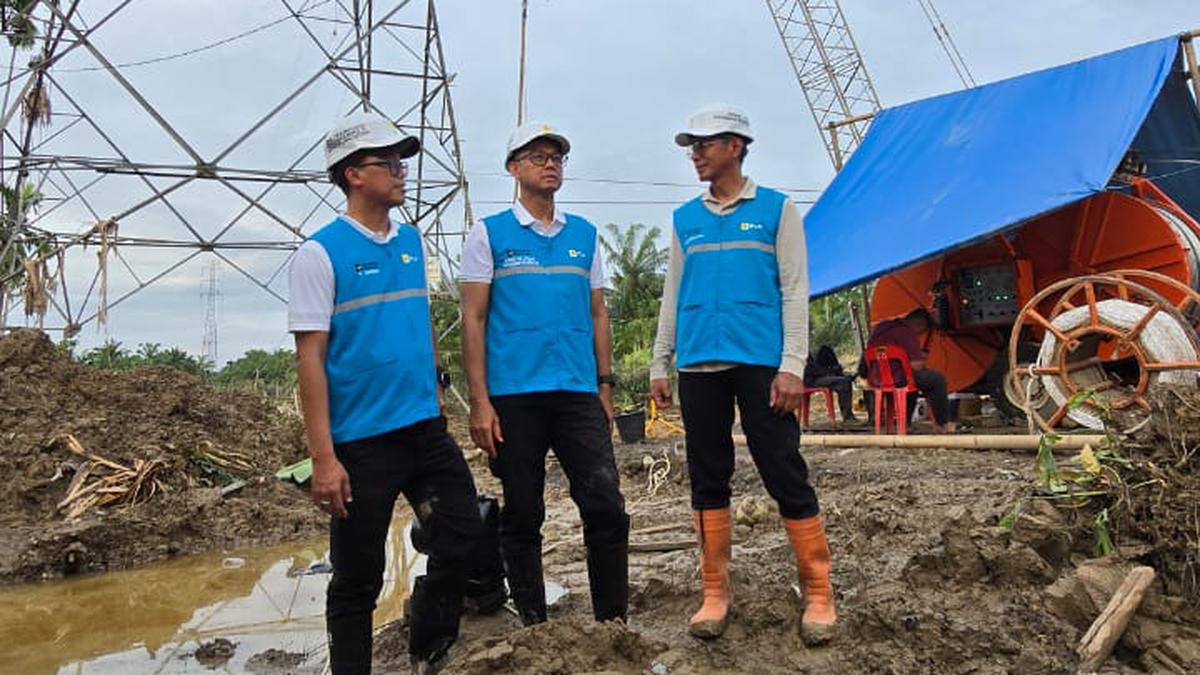 PLN Rampungkan Perbaikan Tower dan Jaringan Transmisi, Sistem Kelistrikan Aceh Kembali Terhubung