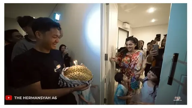 10 Momen Kejutan Ulang Tahun Ashanty ke-37, Ada Durian Hingga Pare