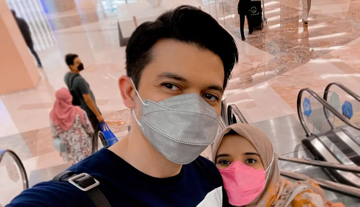 Zaskia Sungkar dan Irwansyah (Instagram/irwansyah_15)