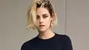 Bukan hanya Stewart yang menjadi korban foto telanjangnya tersebar. Beberapa selebriti lainnya, seperti Miley Cyrus, Sarah Hyland, Amanda Seyfried, Demi Lovato, Kate Hudson, Lucy Hale, dan lainnya. (Instagram/kristenstewart)