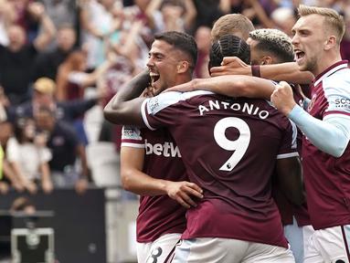 West Ham United telah mengemas 10 gol hingga pekan ketiga Liga Inggris musim ini. Dari 10 gol tercipta, Michail Antonio telah mencetak 4 gol disusul Said Benrahma dan Pablo Fornals masing-masing dengan 2 gol. (Foto: AP/PA/Jonathan Brady)