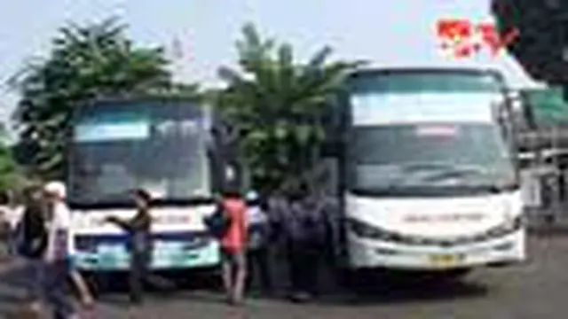 Terminal Pulogadung Masih Sepi Pemudik