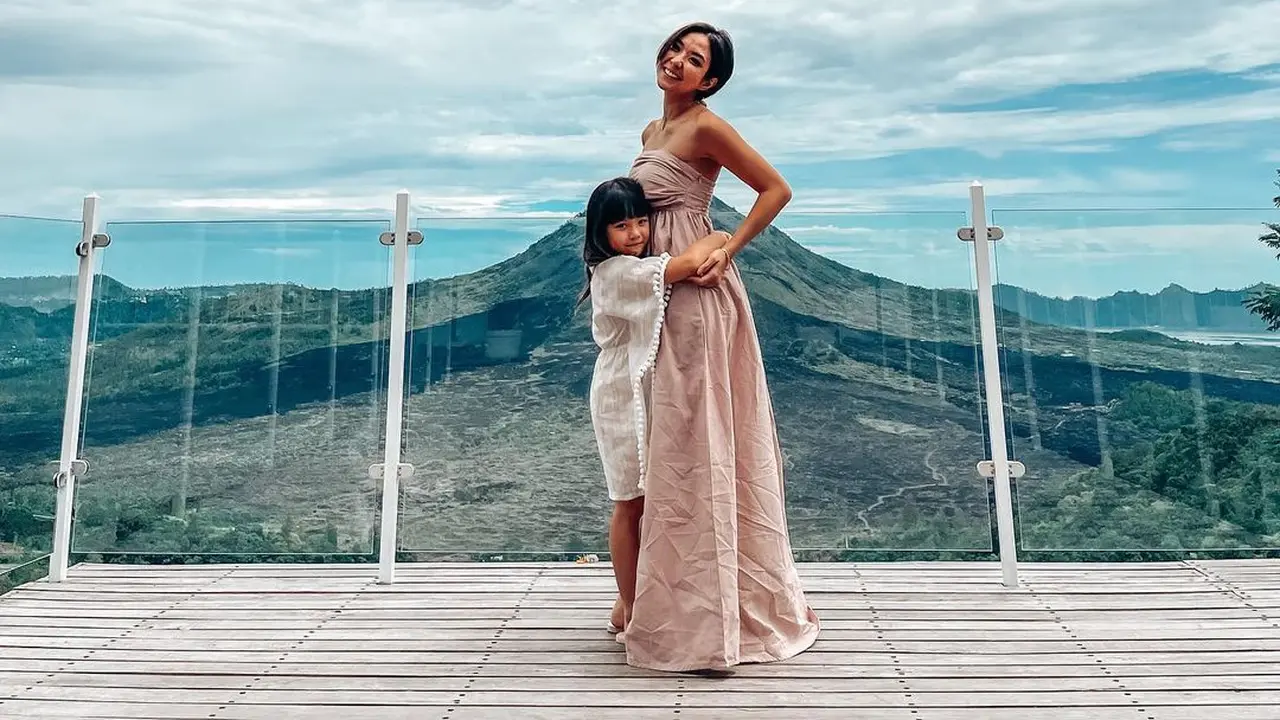 Gisel dan Gempi berlibur di Bali (Foto: Instagram:/@gisel_la)