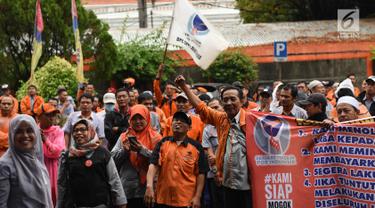 Karyawan PT Pos Indonesia Demo Tuntut Direksi Bagi Keuntungan