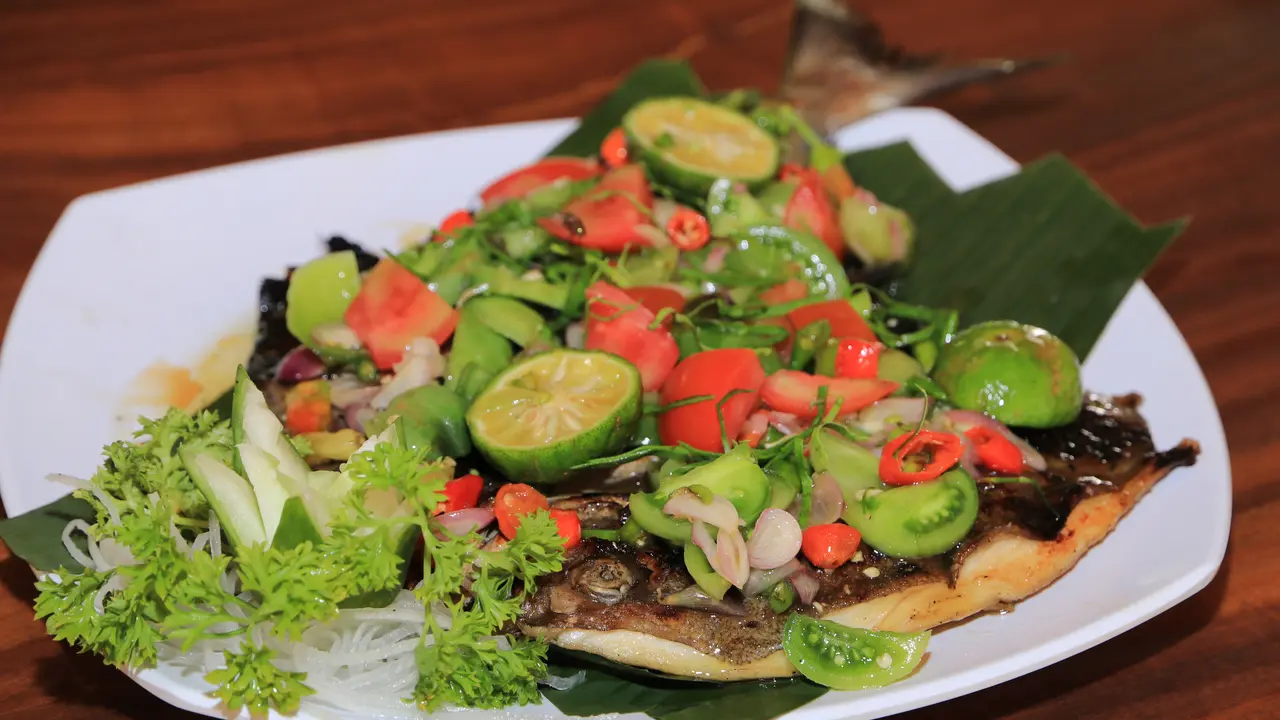 Saung Layaran