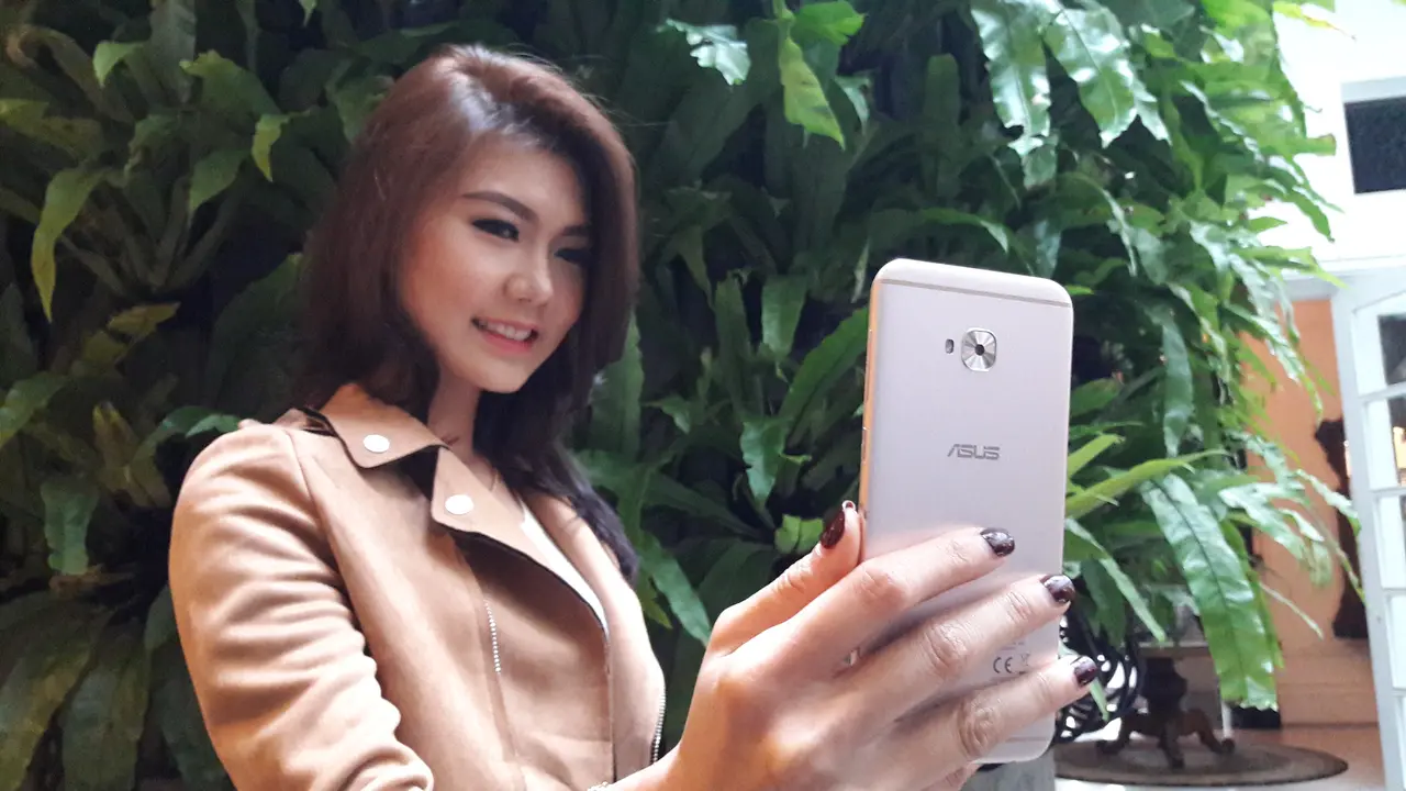 Asus Zenfone 4