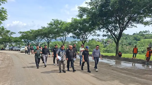 Sejumlah pihak terkait dari Pemkab Bogor melakukan sidak pantau kondisi lapangan pascabanjir yang terjadi pada Rabu 11 Februari 2026.