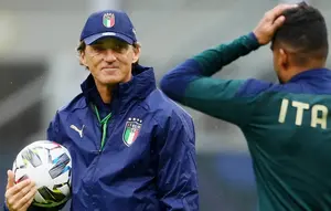 Roberto Mancini Coret 10 Pemain Italia untuk Lawan Belgia