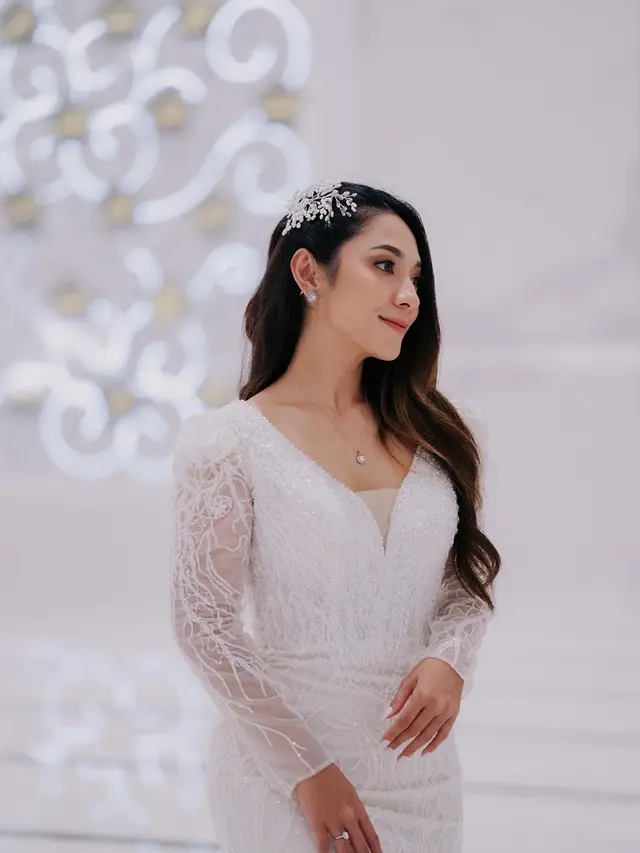 5 Zodiak Paling Cantik dan Kreatif, Ada Pevita Pearce