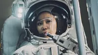 When the Stars Gossip, Hal yang Dipertaruhkan Ilmuwan Luar Angkasa Demi Kemanusiaan