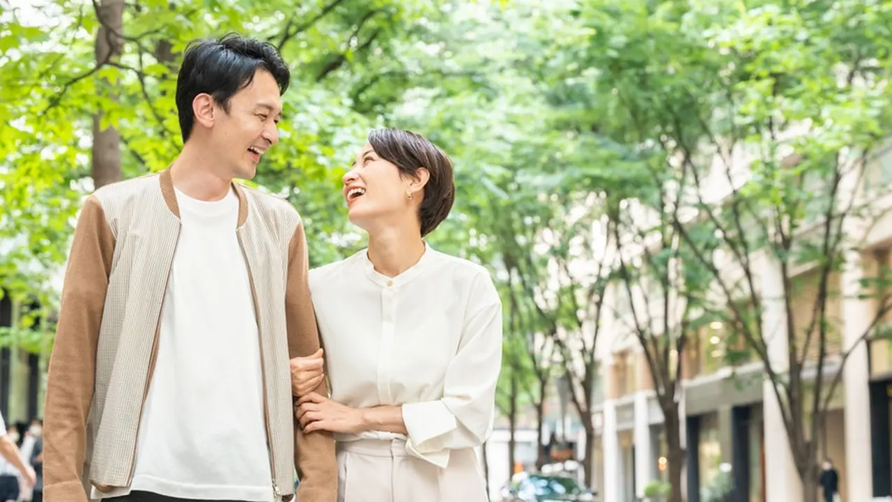 menikah bahagia kencan couple