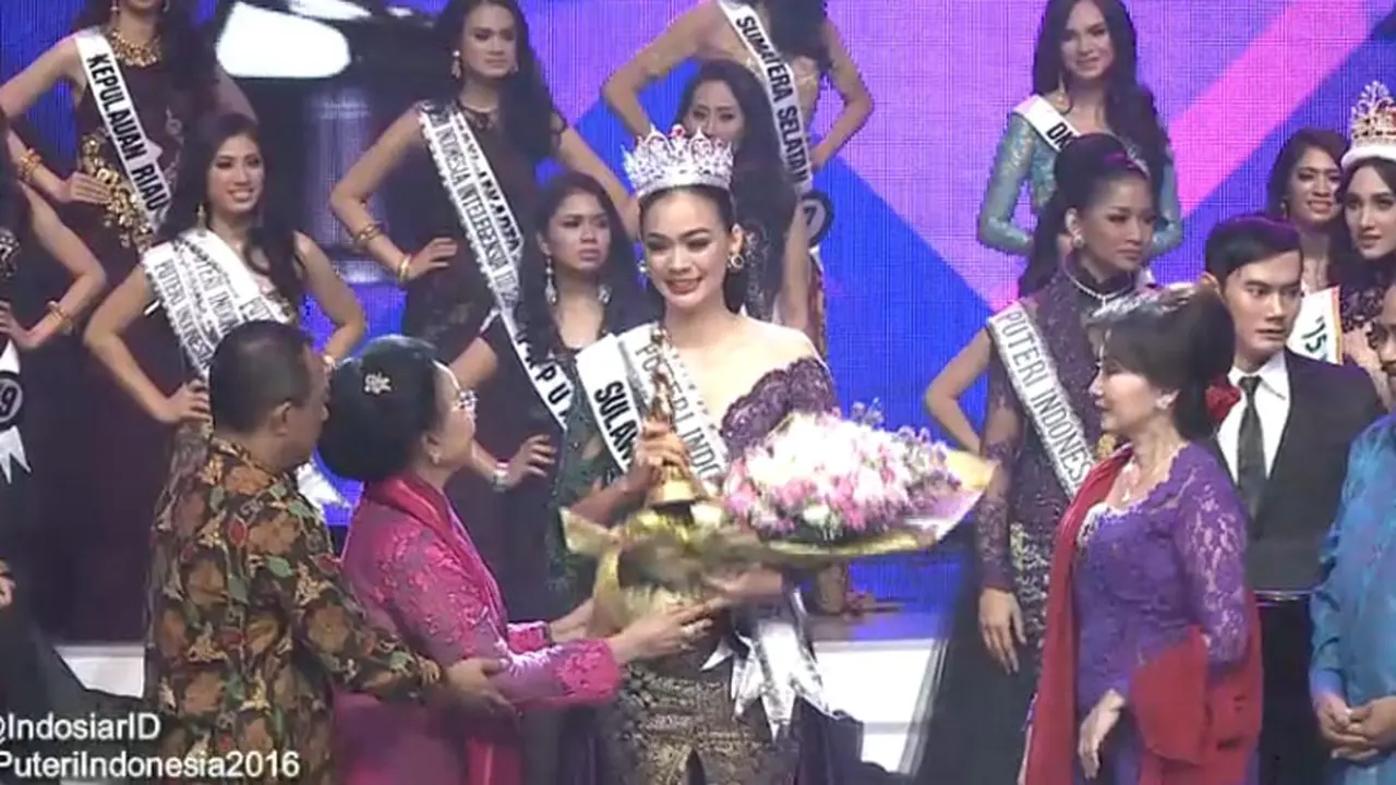 Kebaya di Mata Kezia Roslin Putri Indonesia 2016
