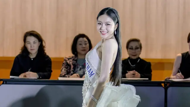 Kieu duy Mis Internasional Vietnam