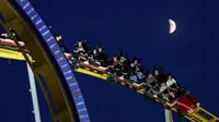 Seorang Anak Mengalami Stroke Setelah Bermain Roller Coaster