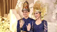 Gaya Teuku Rassya di Hari Pernikahan, Gagah dalam Balutan Busana Adat Aceh Modern