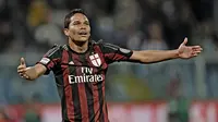 Milan Tertawakan Proposal Pembelian Bacca dari Napoli