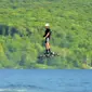 Hoverboard Terbang (boatinternational.com)