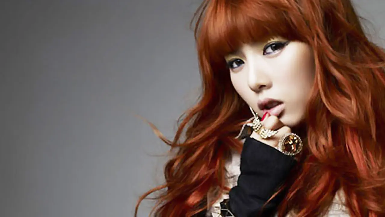 hyuna-140219b.jpg