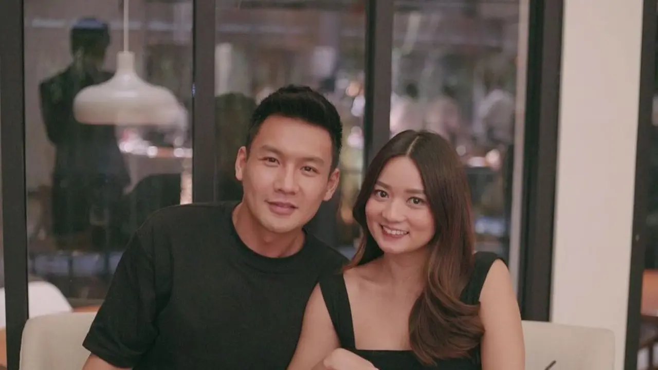 8 Potret Mesra Fendy Chow dan Stella Cornelia, Umumkan Kehamilan Usai 5 Tahun Menikah