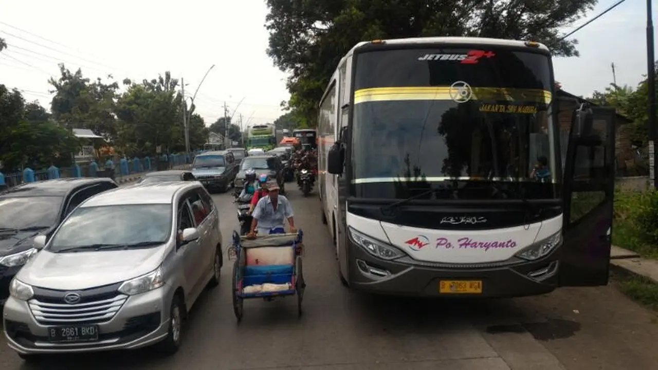 Lalu lintas di Brebes-Tegal