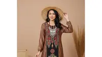 10 Model Baju Shimmer Terbaru 2025, Elegan untuk Acara Santai hingga Formal