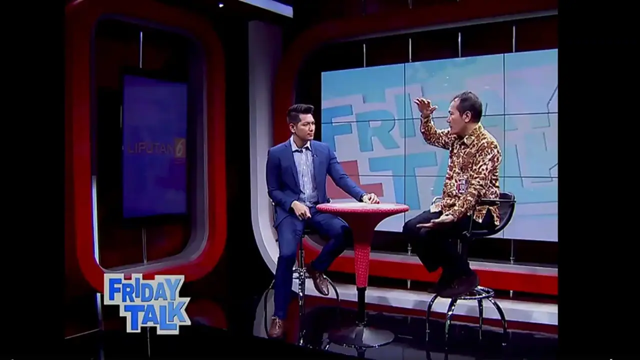 Saut Situmorang dalam acara Friday Talk